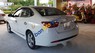 Hyundai Avante   2011 - Cần bán lại xe Hyundai Avante sản xuất năm 2011, màu trắng