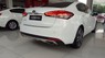 Kia Cerato 1.6 AT 2017 - Cần bán Kia Cerato 1.6 AT 2017, màu trắng, 610 triệu