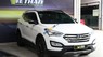 Hyundai Santa Fe 2.4AT 4WD 2015 - Cần bán Hyundai Santa Fe 2.4AT 4WD sản xuất năm 2015, màu trắng