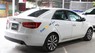 Kia Forte S 1.6AT 2013 - Cần bán xe Kia Forte S 1.6AT sản xuất năm 2013, màu trắng