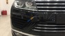 Volkswagen Touareg 2017 - Bán Volkswagen Touareg năm 2017, màu xám, nhập khẩu nguyên chiếc