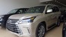 Lexus LX 570 2016 - Cần bán xe Lexus LX 570 sản xuất 2016, màu vàng, nhập khẩu  