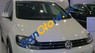 Volkswagen Golf Plus 2016 - Bán Volkswagen Golf Plus năm sản xuất 2016, màu trắng, nhập khẩu