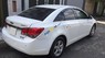 Chevrolet Cruze LT 2013 - Cần bán lại xe Chevrolet Cruze LT sản xuất 2013, màu trắng số sàn, giá tốt