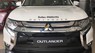 Mitsubishi Outlander 2.0 CVT 2017 - Bán Mitsubishi Outlander 2.0 CVT sản xuất năm 2017, màu trắng, nhập khẩu nguyên chiếc, 943tr