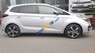 Kia Rondo 2017 - Bán ô tô Kia Rondo sản xuất 2017, màu bạc, 629tr