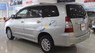 Toyota Innova E 2.0MT 2013 - Cần bán Toyota Innova E 2.0MT sản xuất năm 2013, màu bạc 