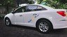 Chevrolet Cruze LT 1.6MT 2017 - Cần bán xe Chevrolet Cruze LT 1.6MT sản xuất năm 2017, màu trắng