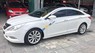 Hyundai Sonata 2010 - Bán Hyundai Sonata đời 2010, màu trắng, xe đẹp