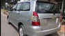 Toyota Innova 2.0 E 2014 - Bán Toyota Innova 2.0 E đời 2014, màu bạc, xe hình thức đẹp, gầm bệ chắc chắn, máy móc vận hành tốt