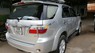 Toyota Fortuner G 2.5MT 2009 - Cần bán gấp Toyota Fortuner G 2.5MT năm sản xuất 2009, màu bạc số sàn