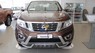 Nissan Navara EL 2017 - Bán Nissan Navara EL đời 2017, màu nâu, giá 610tr