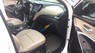 Hyundai Santa Fe 2.4L 4WD 2017 - Bán ô tô Hyundai Santa Fe 2.4L 4WD sản xuất 2017, màu trắng, xe đẹp