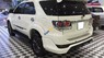 Toyota Fortuner TRD Sportivo 4x2 AT 2015 - Bán Toyota Fortuner TRD Sportivo 4x2 AT sản xuất 2015, màu trắng mới chạy 32.000km, 888tr