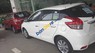 Toyota Yaris 2017 - Bán ô tô Toyota Yaris năm 2017, màu trắng, nhập khẩu nguyên chiếc 