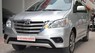 Toyota Innova 2.0E 2015 - Bán Toyota Innova 2.0E năm 2015, màu bạc