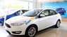 Ford Focus 2017 - Bán ô tô Ford Focus 2017, màu trắng, giá 570tr