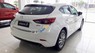 Mazda 3 1.5L Facelift 2017 - Bán Mazda 3 1.5 L Facelift 2017, màu trắng