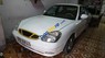 Daewoo Nubira   2001 - Bán gấp Daewoo Nubira đời 2001, màu trắng, giá tốt