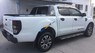 Ford Ranger Wildtrak 3.2L 4x4 AT 2016 - Cần bán gấp Ford Ranger đời 2016, màu trắng, 790tr