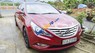 Hyundai Sonata   2.0 AT  2010 - Cần bán lại xe Hyundai Sonata 2.0 AT đời 2010, màu đỏ xe gia đình