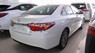 Toyota Camry SE 2.5 AT 2015 - Cần bán gấp Toyota Camry SE 2.5 AT đời 2015, màu trắng, nhập khẩu