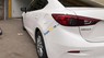 Mazda 3 1.5L 2015 - Bán Mazda 3 1.5AT đời 2015, màu trắng, giá chỉ 605 triệu