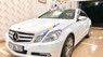 Mercedes-Benz E class E350 2010 - Bán Mercedes E350 đời 2010, màu trắng, xe nhập, giá 882tr