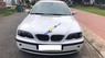 BMW 3 Series 318i 2005 - Cần bán xe BMW 3 Series 318i năm 2005, màu trắng xe gia đình