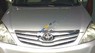 Toyota Innova G 2010 - Cần bán gấp Toyota Innova G 2010, màu bạc còn mới, 393 triệu