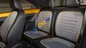 Volkswagen Beetle   2.0 AT  2017 - Bán xe Volkswagen Beetle 2.0 AT đời 2017, màu vàng, nhập khẩu nguyên chiếc
