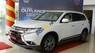 Mitsubishi Outlander 2018 - Mitsubishi Outlander 2.0 CVT 2018, 7 chỗ, giá rẻ nhất tại Quảng Bình- Hotline 0911821516