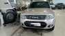 Ford Everest 2012 - Cần bán gấp Ford Everest đời 2012, màu vàng, số tự động