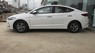Hyundai Elantra 1.6L MT 2018 - Cần bán Hyundai Elantra 1.6L MT 2018 mới, màu trắng, giá bán cạnh tranh