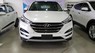 Hyundai Tucson 2018 - Bán xe Hyundai Tucson 2018, màu trắng, giá chỉ 760 triệu