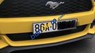 Ford Mustang 2016 - Bán Ford Mustang sản xuất năm 2016, màu vàng