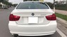 BMW 3 Series 320i 2009 - Cần bán gấp BMW 3 Series 320i đời 2009, màu trắng, nhập khẩu nguyên chiếc, chính chủ, 535 triệu
