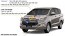 Toyota Innova 2.0E 2018 - Bán ô tô Toyota Innova 2.0E năm sản xuất 2018, màu nâu đồng, giá tốt, trả góp 80%, xe giao ngay