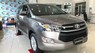 Toyota Innova 2.0E 2018 - Bán ô tô Toyota Innova 2.0E năm 2018, màu xám, 695tr