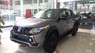 Mitsubishi Triton 2017 - Cần bán xe Triton 1 cầu, số tự động, xe có sẵn, hỗ trợ vay nhanh, lh Quang 0905596067