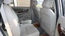 Toyota Innova 2.0V 2016 - Bán Toyota Innova 2.0V đời 2016, màu bạc, xe gia đình 7 ghế tiện dụng