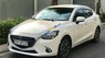 Mazda 2 2016 - Cần bán gấp Mazda 2 năm sản xuất 2016, màu trắng 