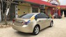 Chevrolet Cruze 2011 - Cần bán xe Chevrolet Cruze năm sản xuất 2011, màu vàng, giá 335tr