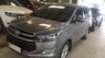 Toyota Innova 2.0E MT 2017 - Bán xe Toyota Innova 2.0E MT sản xuất năm 2017, màu xám ghi