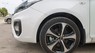 Kia Rondo 2.0 GMT 2018 - Bán Kia Rondo GMT sản xuất năm 2018, màu trắng, giá chỉ 609 triệu