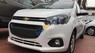Chevrolet Spark Duo 2018 - Bán Chevrolet Spark Duo sản xuất 2018, màu trắng, giá 299tr