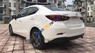 Mazda 2 2016 - Cần bán gấp Mazda 2 sản xuất năm 2016, màu trắng như mới