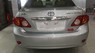 Toyota Corolla altis   2010 - Cần bán gấp Toyota Corolla Altis đời 2010, màu bạc