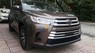 Toyota Highlander LE 2017 - Bán ô tô Toyota Highlander LE sản xuất 2017, màu nâu, xe mới nhập khẩu Mỹ