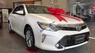 Toyota Camry 2.0 E Facelif 2018 - Sở hữu Camry 2.0 Facelift 2018 màu trắng chỉ với 220 triệu - Hotline 096.77.000.88